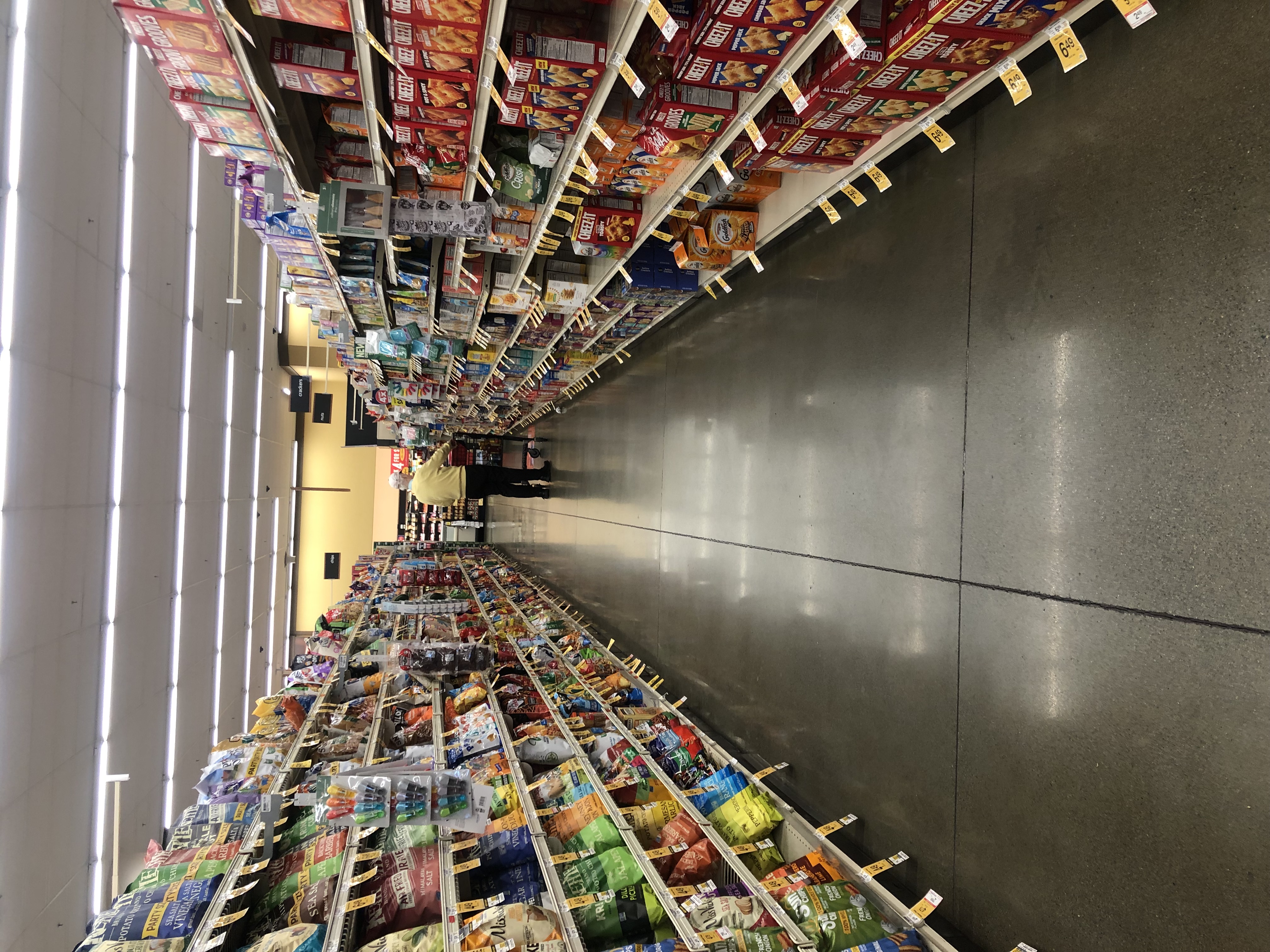 Avoiding processed snacks is a key element to curbing an appetite.