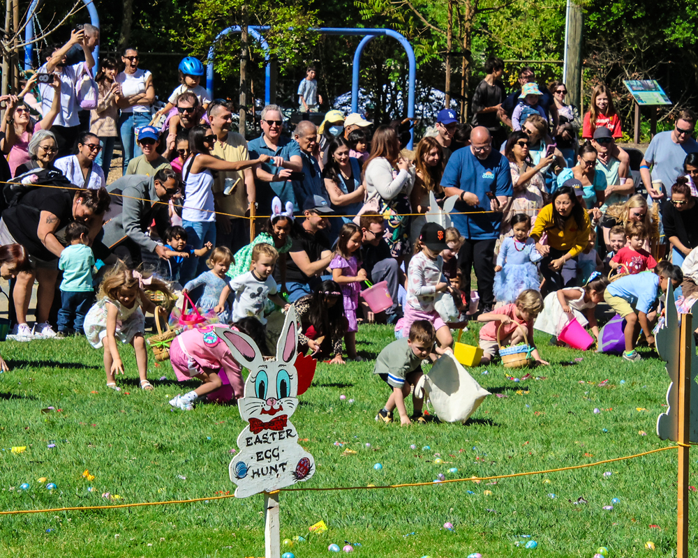 Littles scramble for eggs in Orinda on April 4.