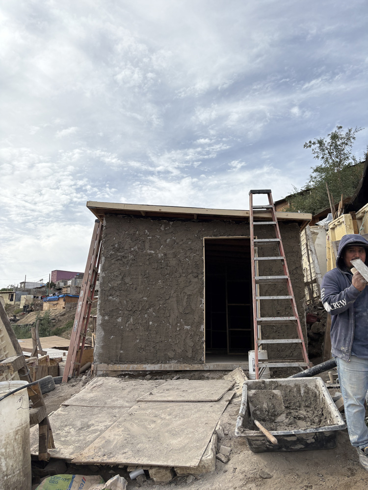 This small one-room shelter was built for a couple with a 2-year-old daughter.